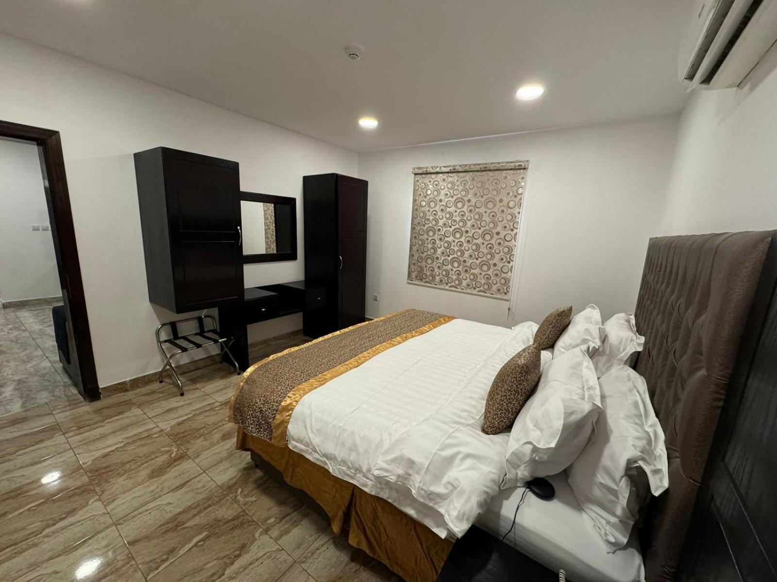 Ahla Makan Dammam Exterior photo